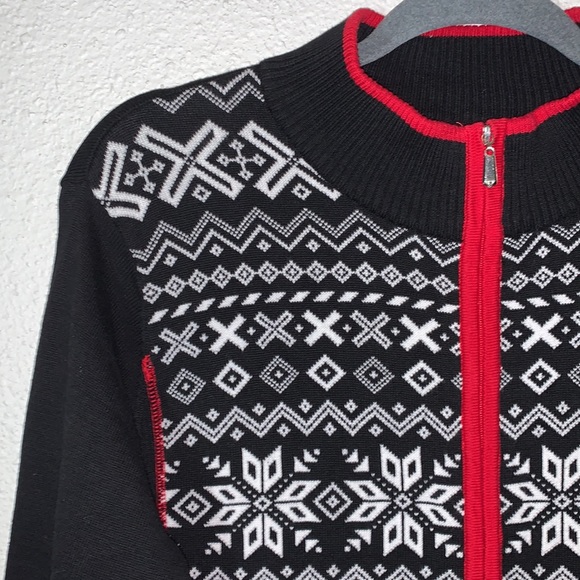 Christopher Banks snowflake print red blk white zip-up Christmas Sweater Sz L - Picture 4 of 13